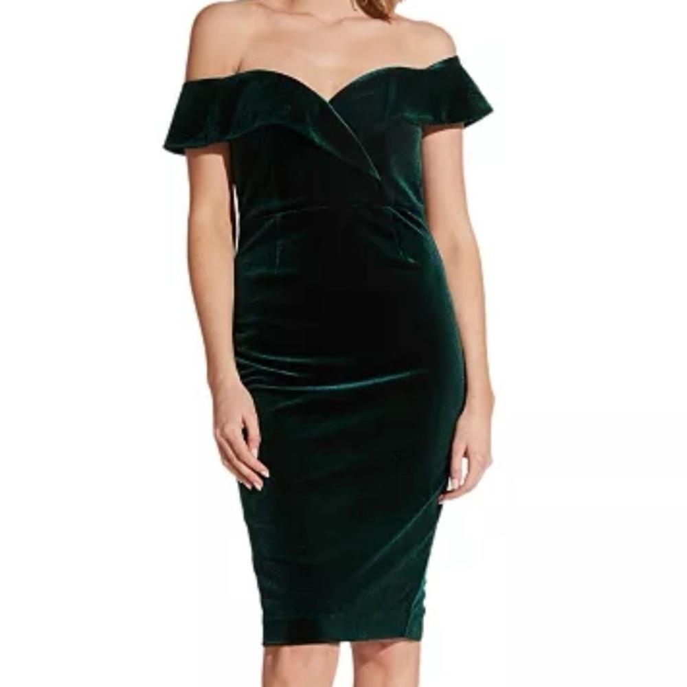 NEW Bardot women’s Off-The-Shoulder Sweetheart Velvet sheath Dress small 4 6